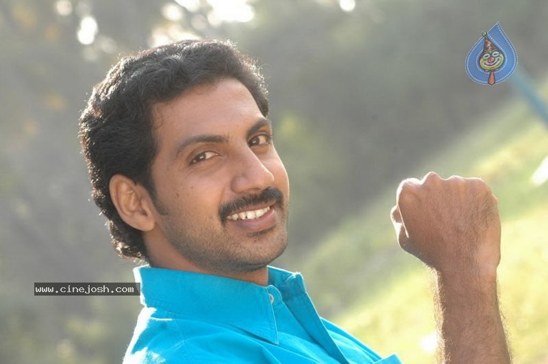 Oru Chol Tamil Movie Stills - 51 / 79 photos