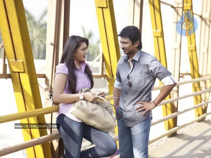 Oru Kal Oru Kannadi Tamil Movie Stills - 11 / 19 photos