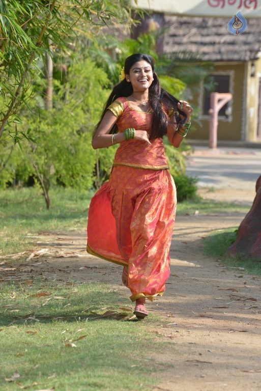 Seeni Tamil Movie Photos - 12 / 46 photos