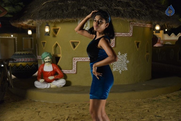 Seeni Tamil Movie Photos - 45 / 46 photos