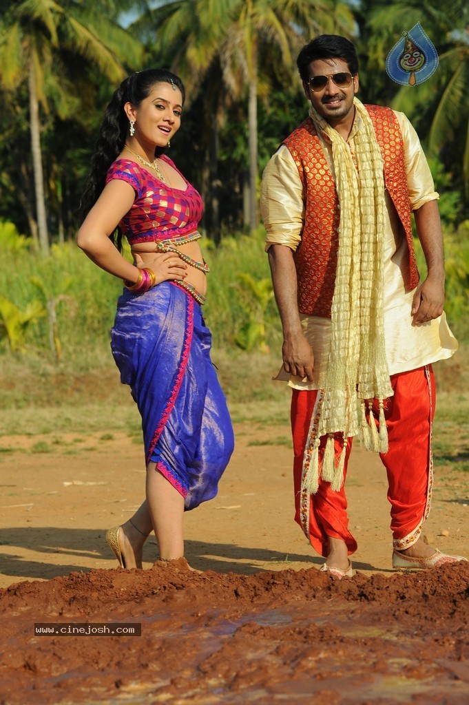 Paani Poori Movie Stills - 16 / 21 photos