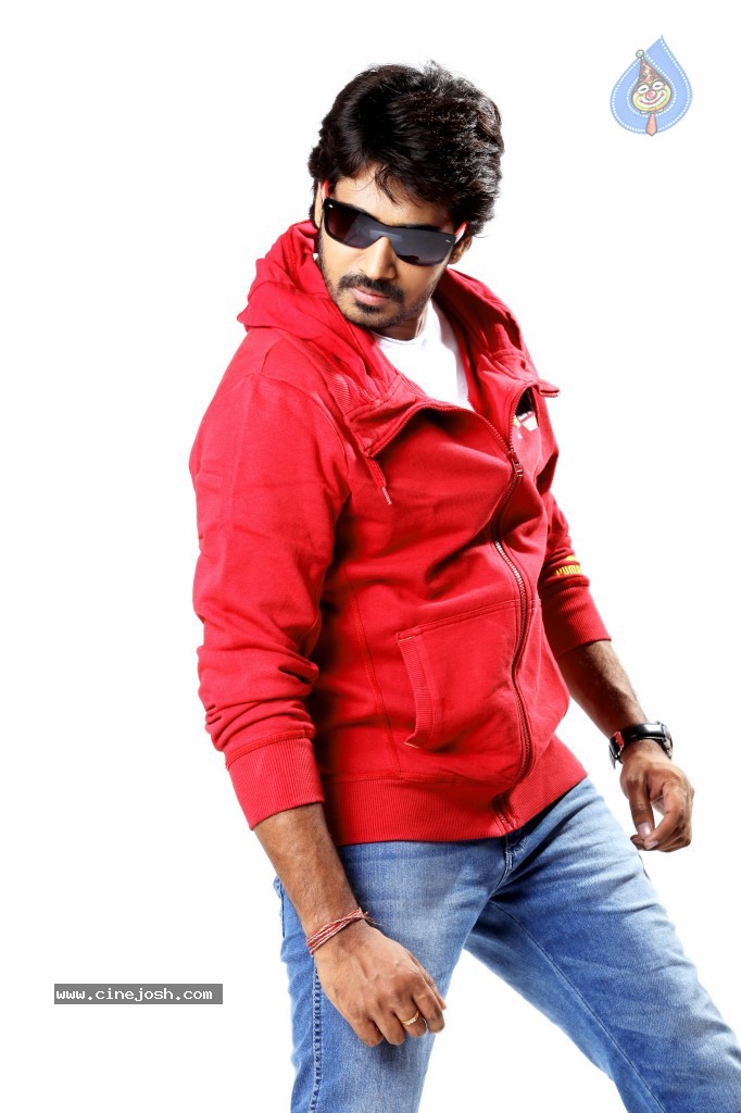Paanipoori Movie Stills - 13 / 27 photos
