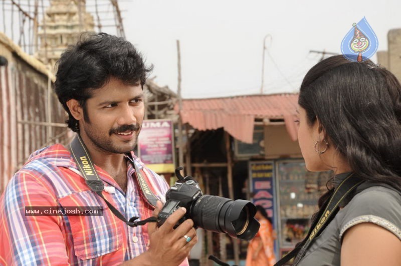 Padam Paarthu Kathai Sol Tamil Movie Stills - 6 / 82 photos