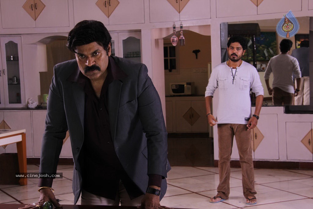 Padam Pesum Tamil Movie Stills - 22 / 28 photos