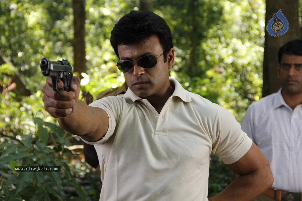 Padam Pesum Tamil Movie Stills - 24 / 28 photos