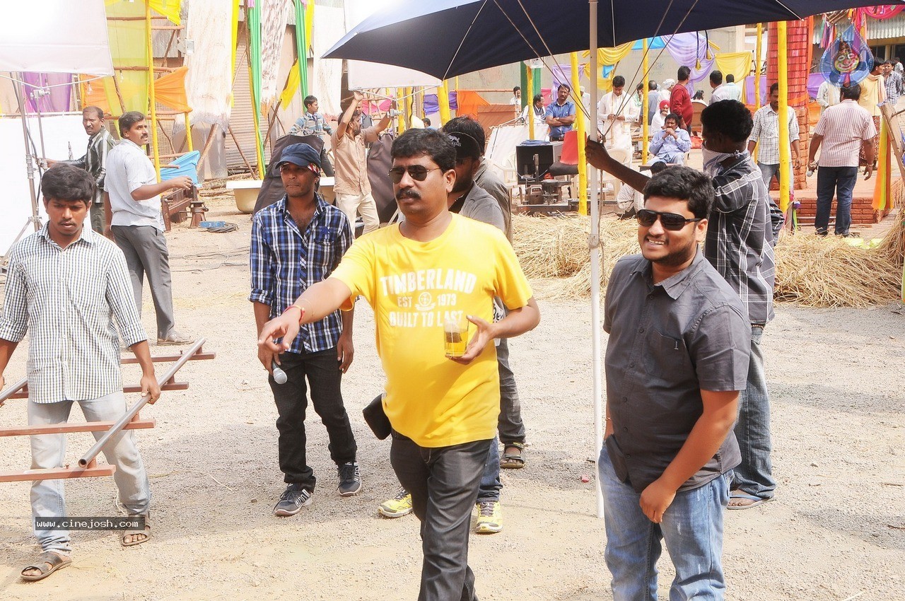 Paddanandi Premalo Mari Stills - 7 / 25 photos