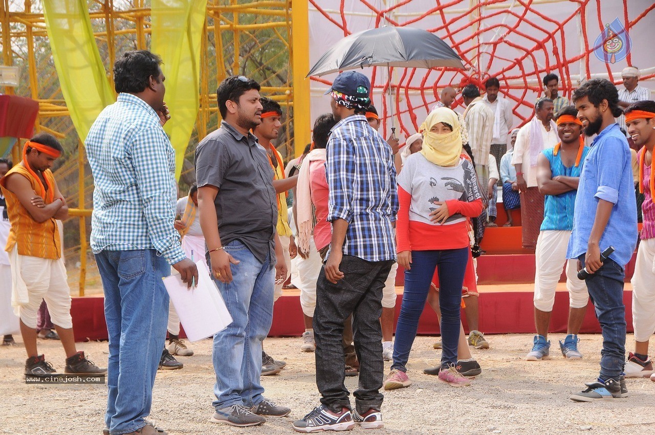 Paddanandi Premalo Mari Stills - 12 / 25 photos