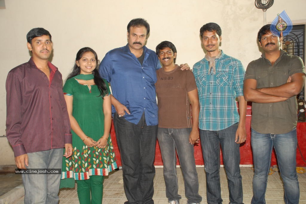 Padunu Movie Stills - 25 / 34 photos