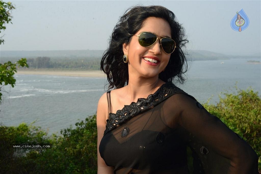 Pagadai Pagadai Tamil Movie Stills - 41 / 54 photos