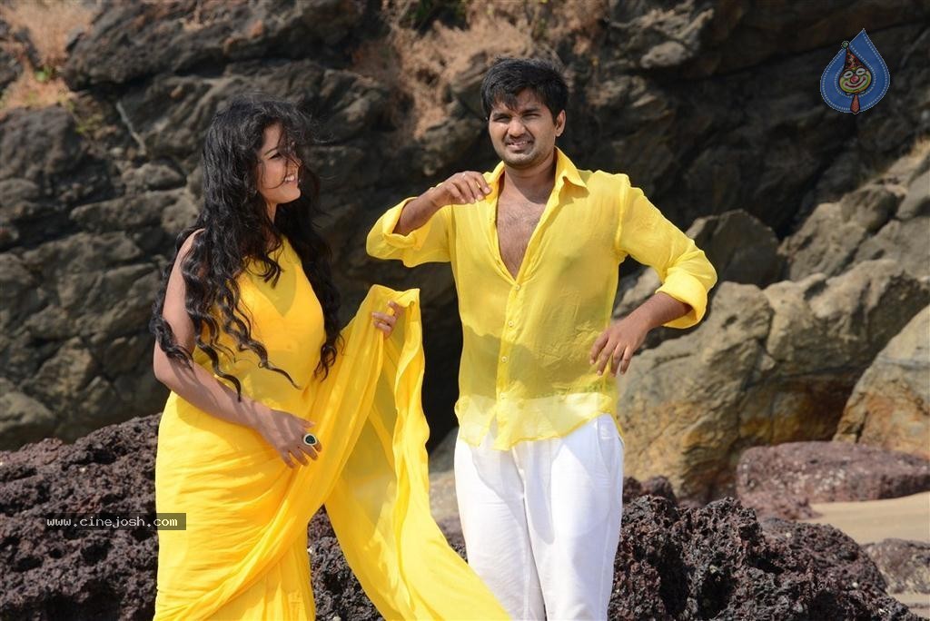 Pagadai Pagadai Tamil Movie Stills - 45 / 54 photos