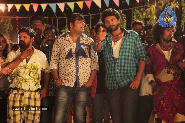 Pakka Movie Working Stills And Photos - 6 / 32 photos