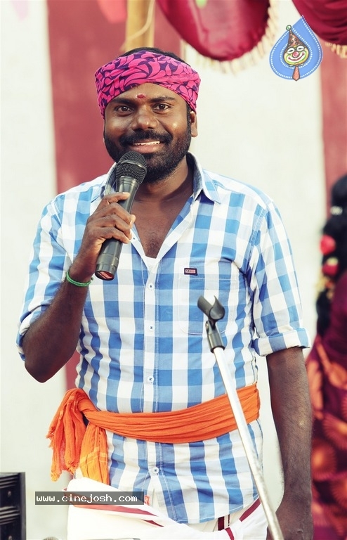 Pakka Movie Working Stills And Photos - 10 / 32 photos
