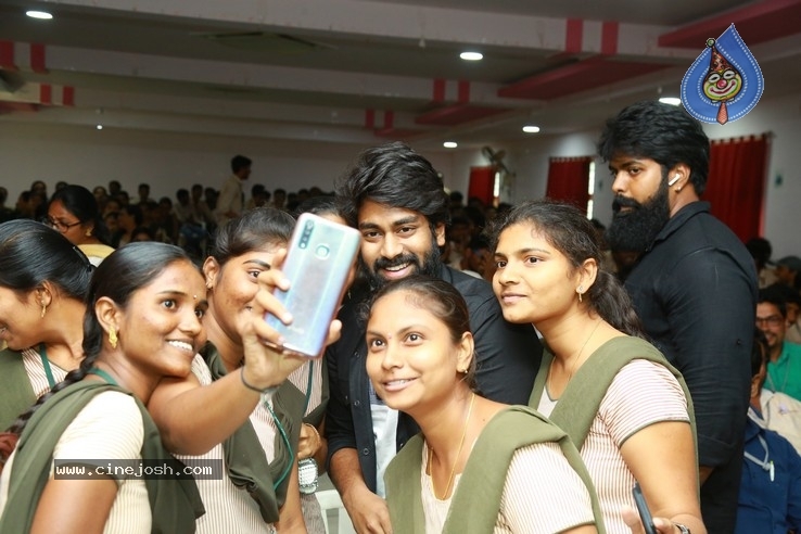 Palasa Team at Narasaraopeta College - 29 / 42 photos
