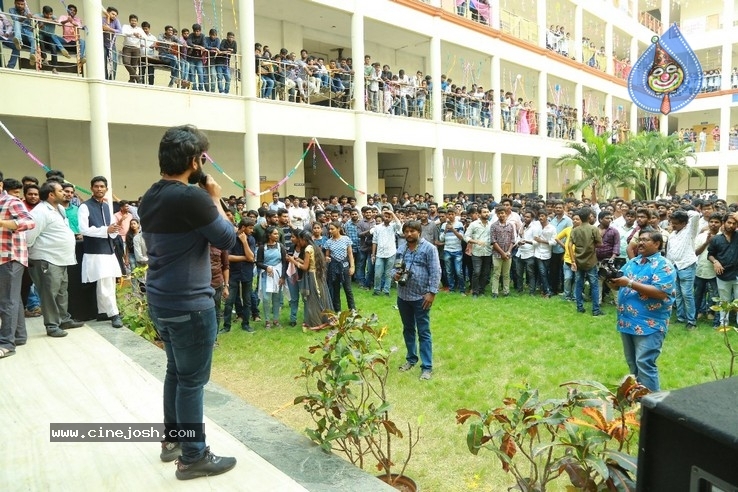 Palasa Team at SRK College - 16 / 42 photos