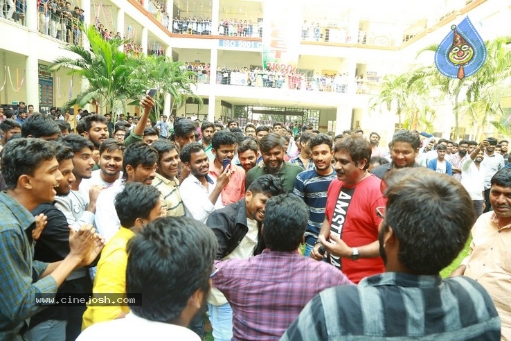 Palasa Team at SRK College - 29 / 42 photos