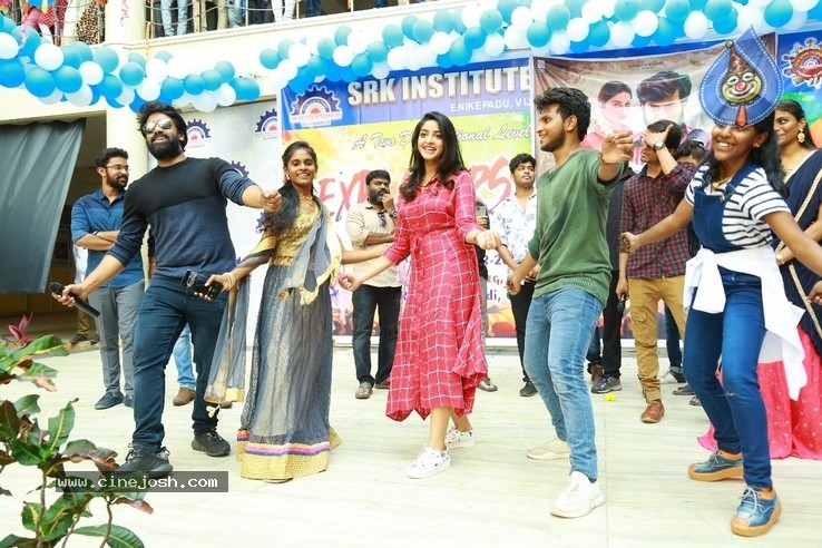 Palasa Team at SRK College - 30 / 42 photos