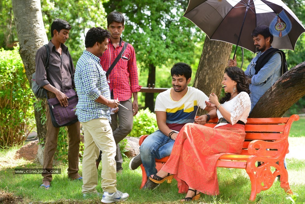 Panchadara Pachimirchi Movie Stills - 5 / 22 photos