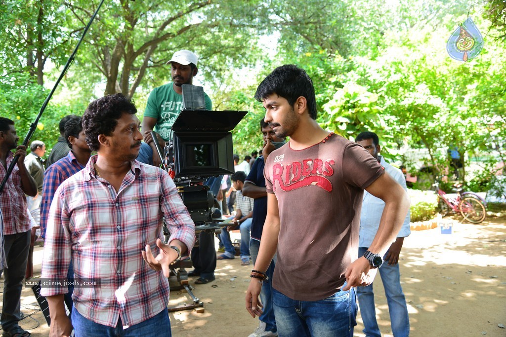 Panchadara Pachimirchi Movie Stills - 6 / 22 photos