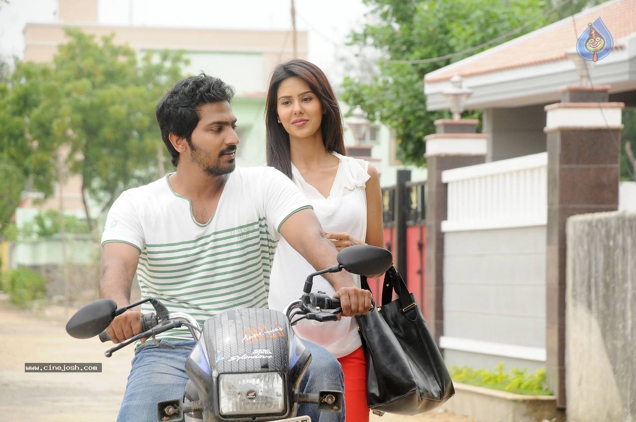 Pandavullo Okadu Movie Stills n Walls - 9 / 28 photos