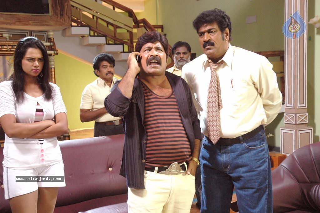 Pandavulu Movie Hot Stills - 41 / 45 photos