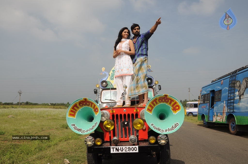 Pandi Oli Perukki Nilayam Tamil Movie Stills - 27 / 75 photos