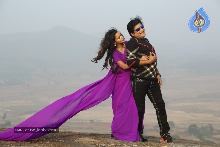 Pandugadi Photo Studio Movie Stills - 14 / 19 photos