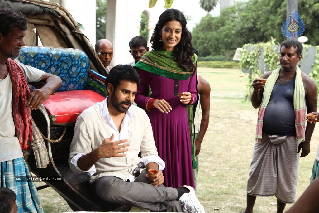 Panjaa Movie Latest Stills - 16 / 16 photos