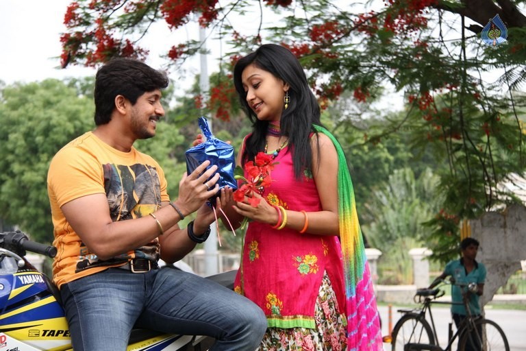 Panthulu Gaari Ammayi Posters and Photos - 46 / 61 photos