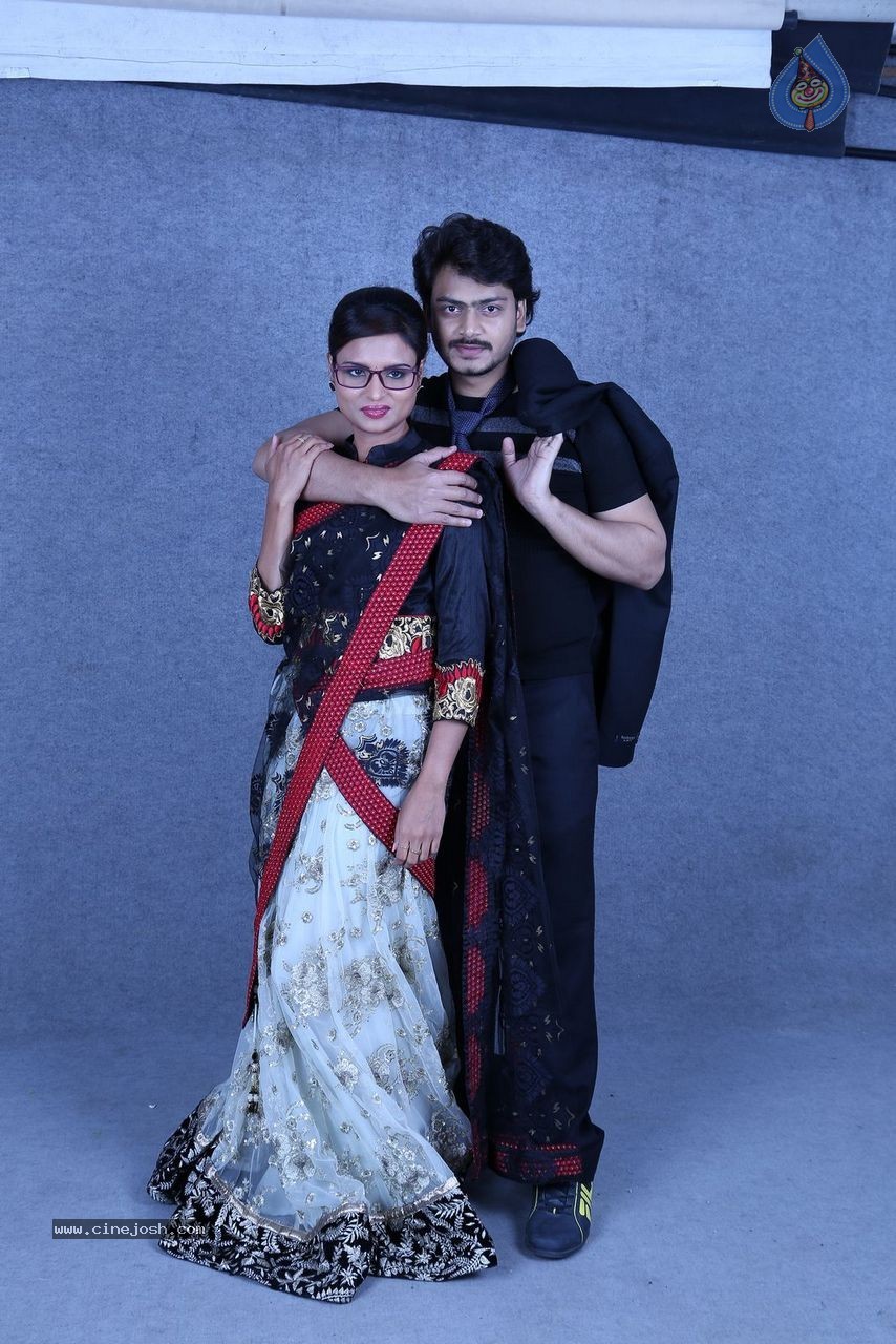 Parahushar Movie Stills - 1 / 18 photos