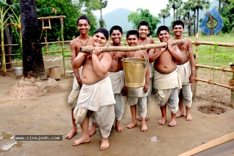 Paramanandayya Sishyula Katha 3D Working Stills - 6 / 7 photos