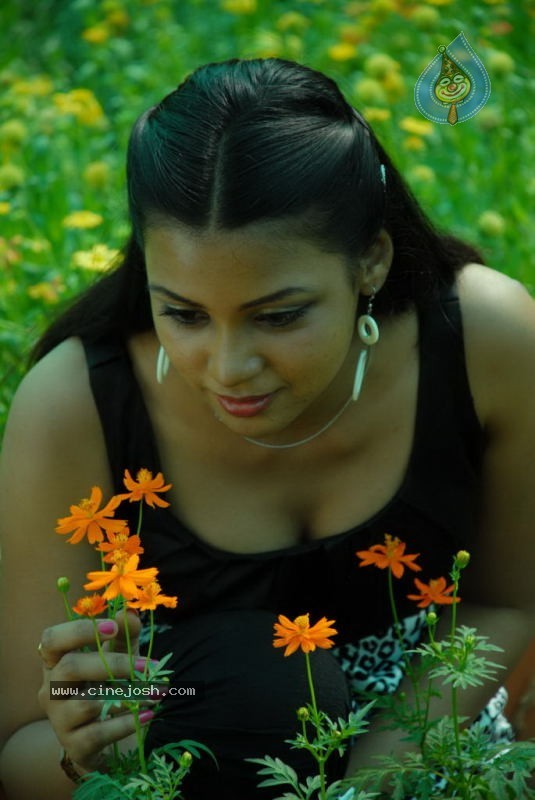 Parithi Tamil Movie Hot Stills - 12 / 60 photos