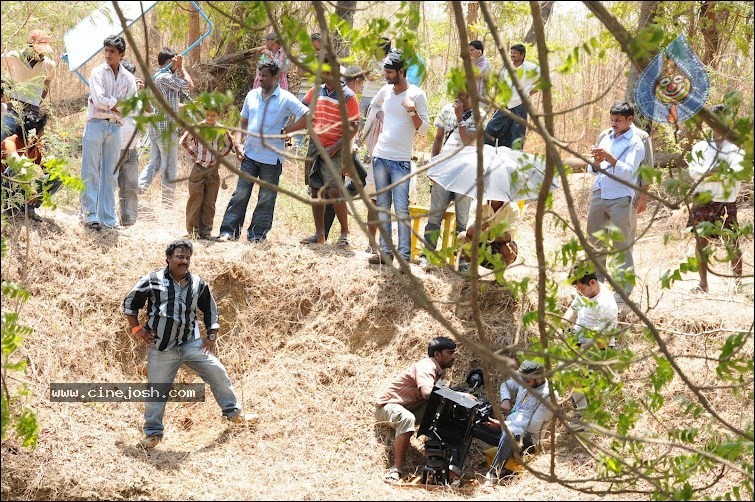 Parwathi Puram Movie Stills - 52 / 83 photos