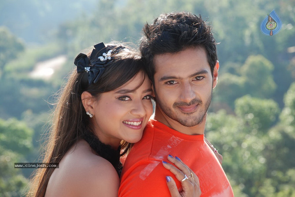 Pathayeram Kodi Tamil Movie Photos - 52 / 68 photos