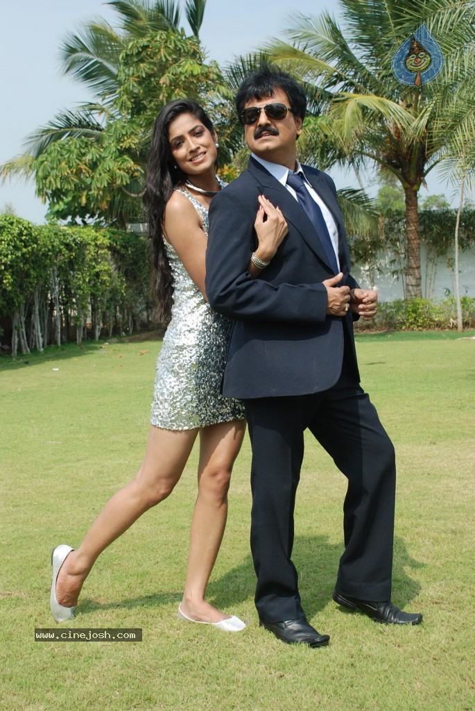 Pathayeram Kodi Tamil Movie Photos - 64 / 68 photos