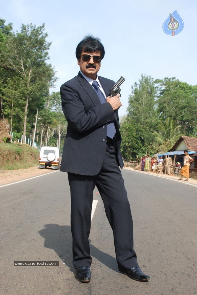 Pathayeram Kodi Tamil Movie Stills - 51 / 59 photos