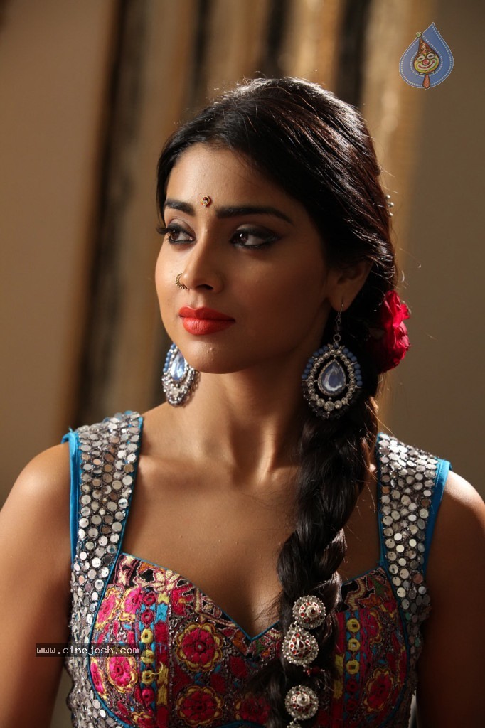Pavitra Movie Latest Photos - 26 / 28 photos