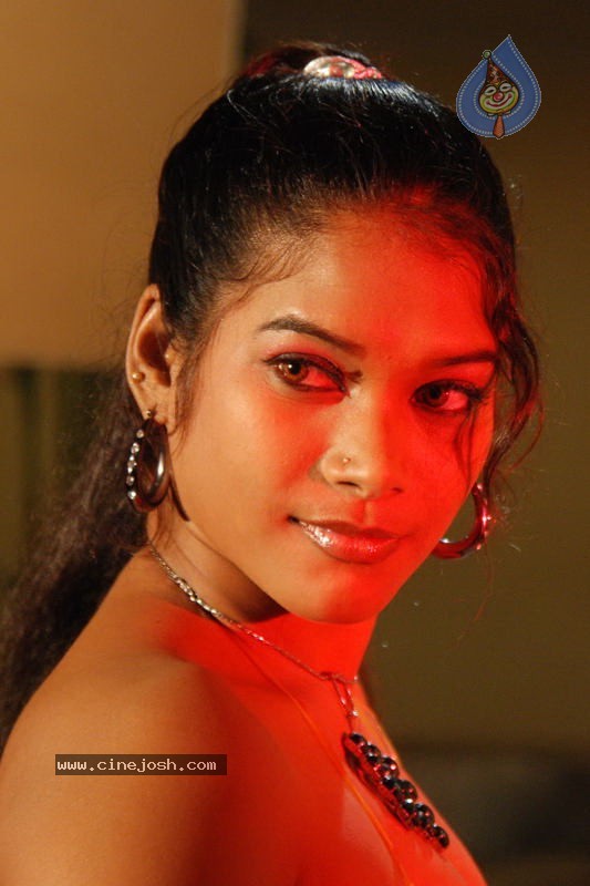Peddalaku Maatrame Movie Spicy Stills - 5 / 8 photos