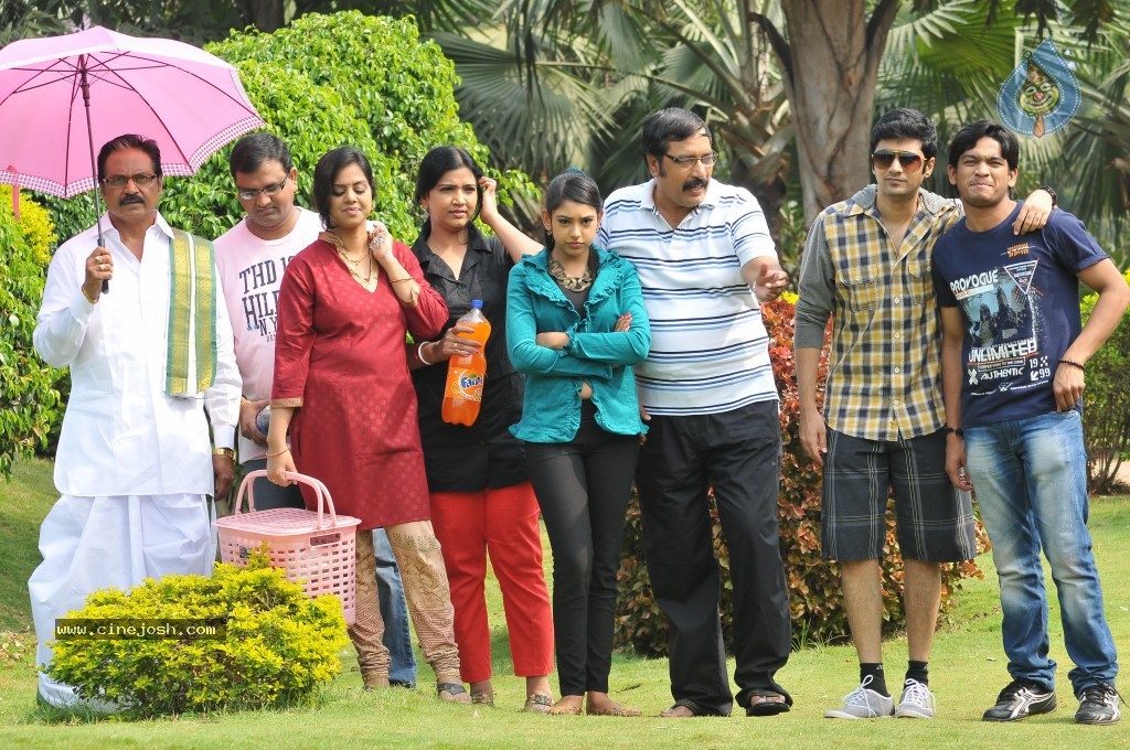 Pelli Pusthakam Stills and Walls - 17 / 99 photos