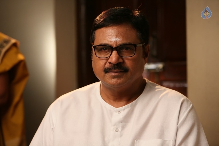 Pelli Roju Movie Photos - 27 / 75 photos