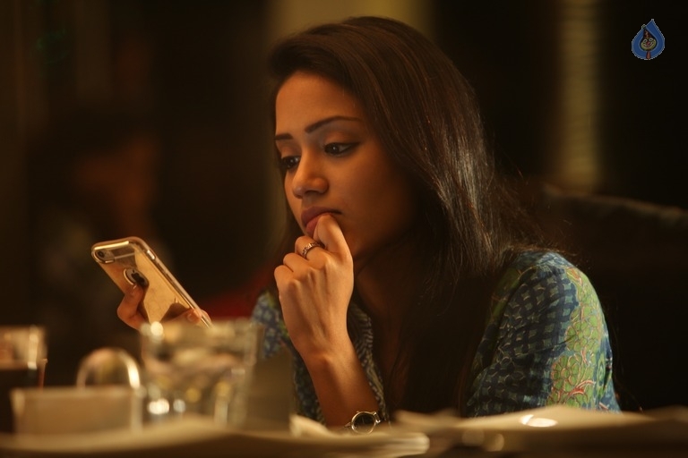 Pelli Roju Movie Photos - 28 / 75 photos