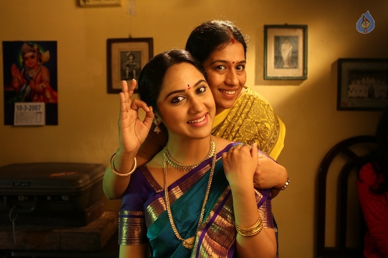 Pelli Roju Movie Photos - 39 / 75 photos