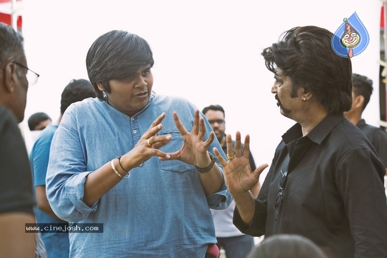 Petta Movie Working Stills - 15 / 15 photos