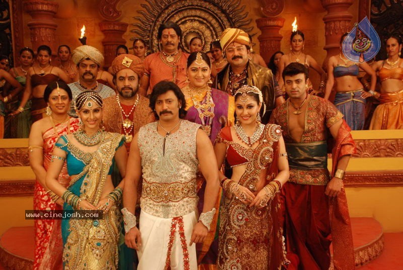 Ponnar Shankar Tamil Movie Stills - 19 / 52 photos