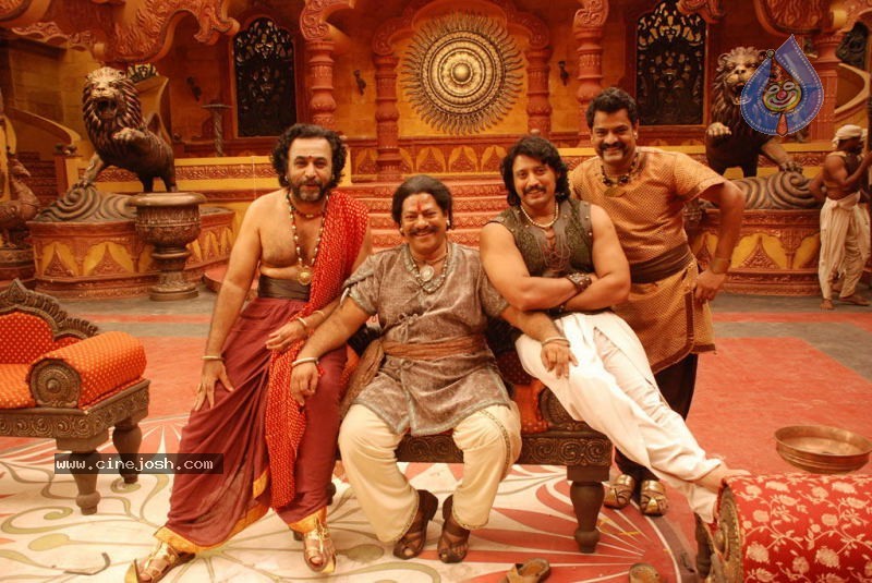 Ponnar Shankar Tamil Movie Stills - 23 / 52 photos