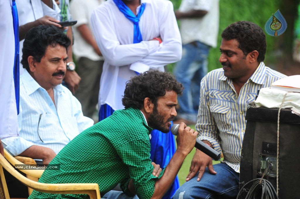 Poola Rangadu Movie Gallery - 21 / 38 photos
