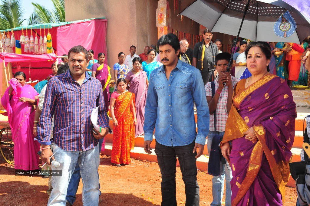 Poola Rangadu Movie Latest Stills - 36 / 79 photos