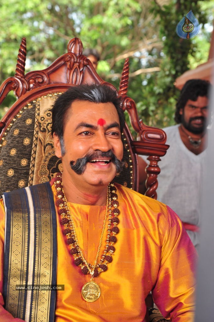 Poola Rangadu Movie Latest Stills - 53 / 79 photos