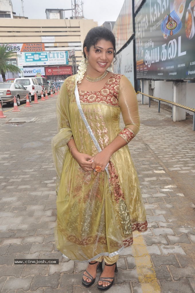 Poorvakudi Tamil Movie Hot Stills - 56 / 65 photos