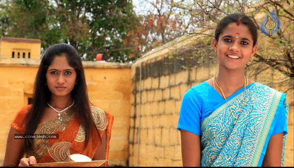 Poovampatti Tamil Movie Stills - 7 / 55 photos