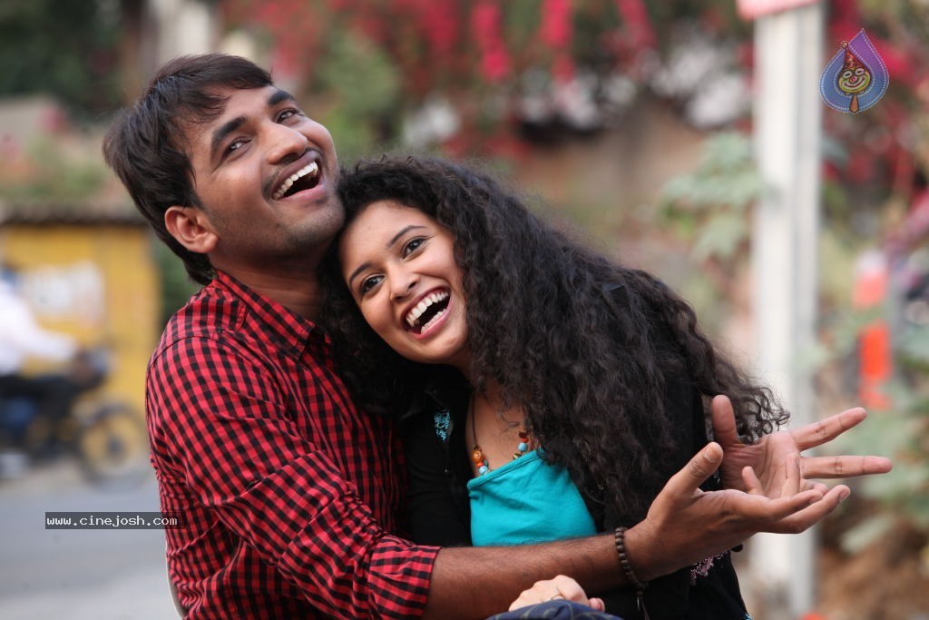 Pora Pove Movie New Stills - 10 / 43 photos